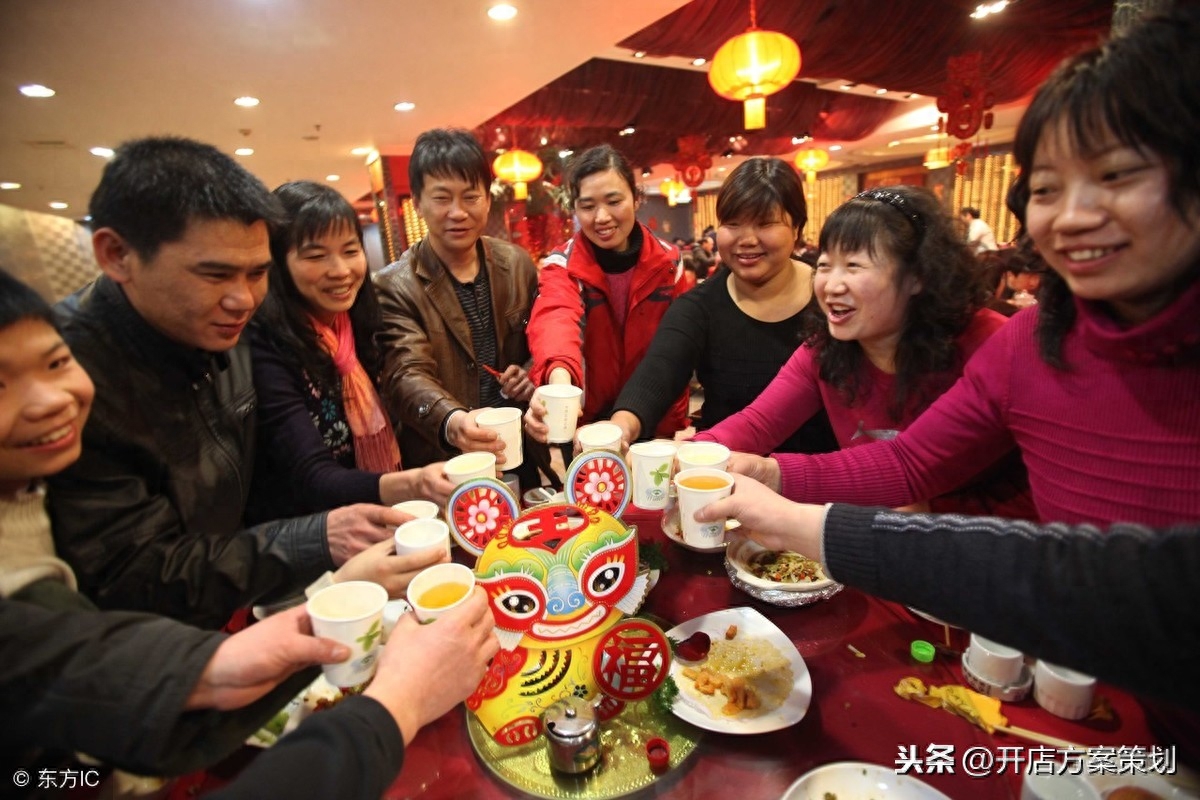 餐饮店如何网络营销活动，郑嫂广雅教你利用微信营销实现饭店持续火爆