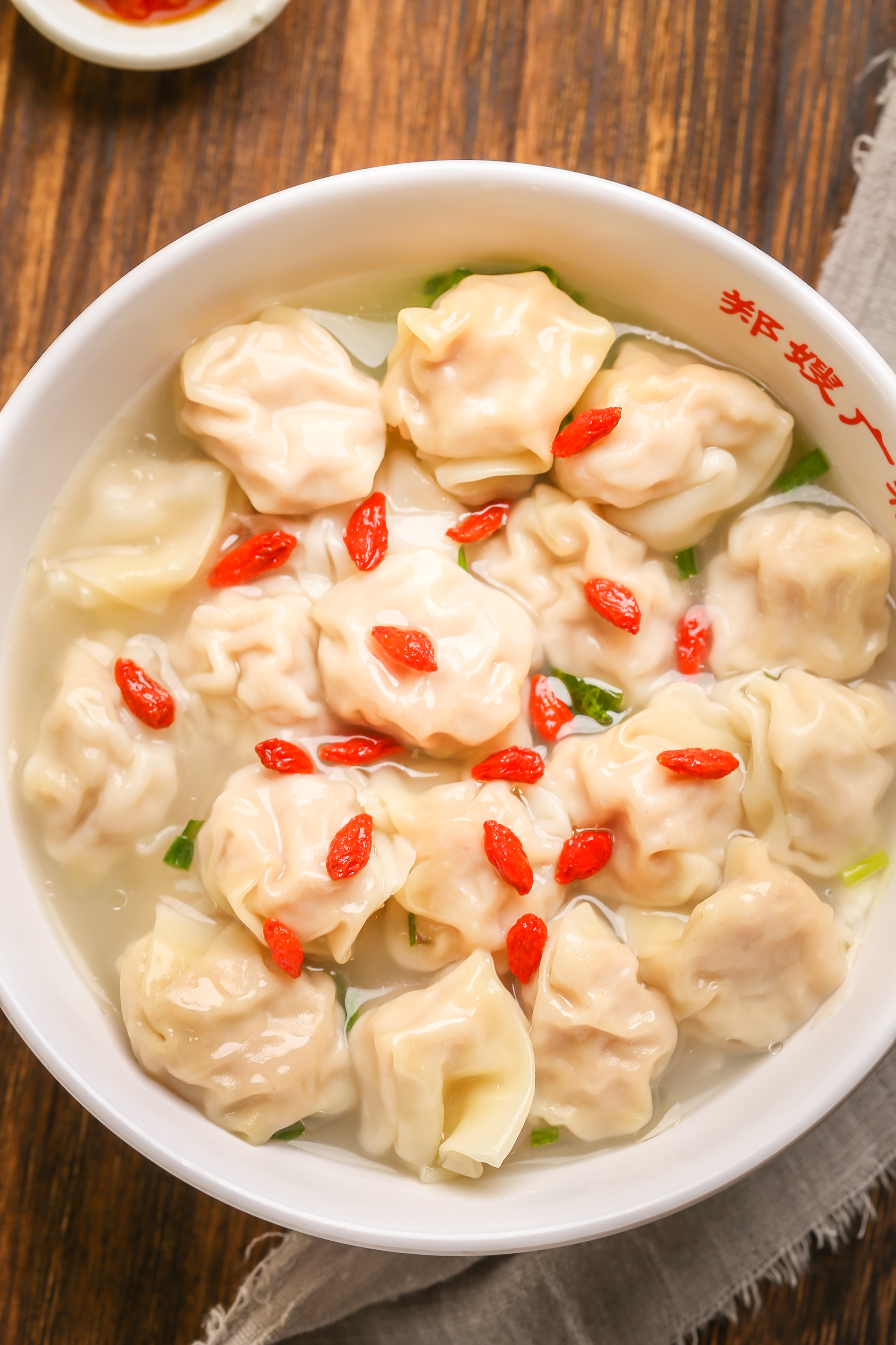 餐饮店怎么做大客流，餐饮经营中让客流量暴增的营销手段