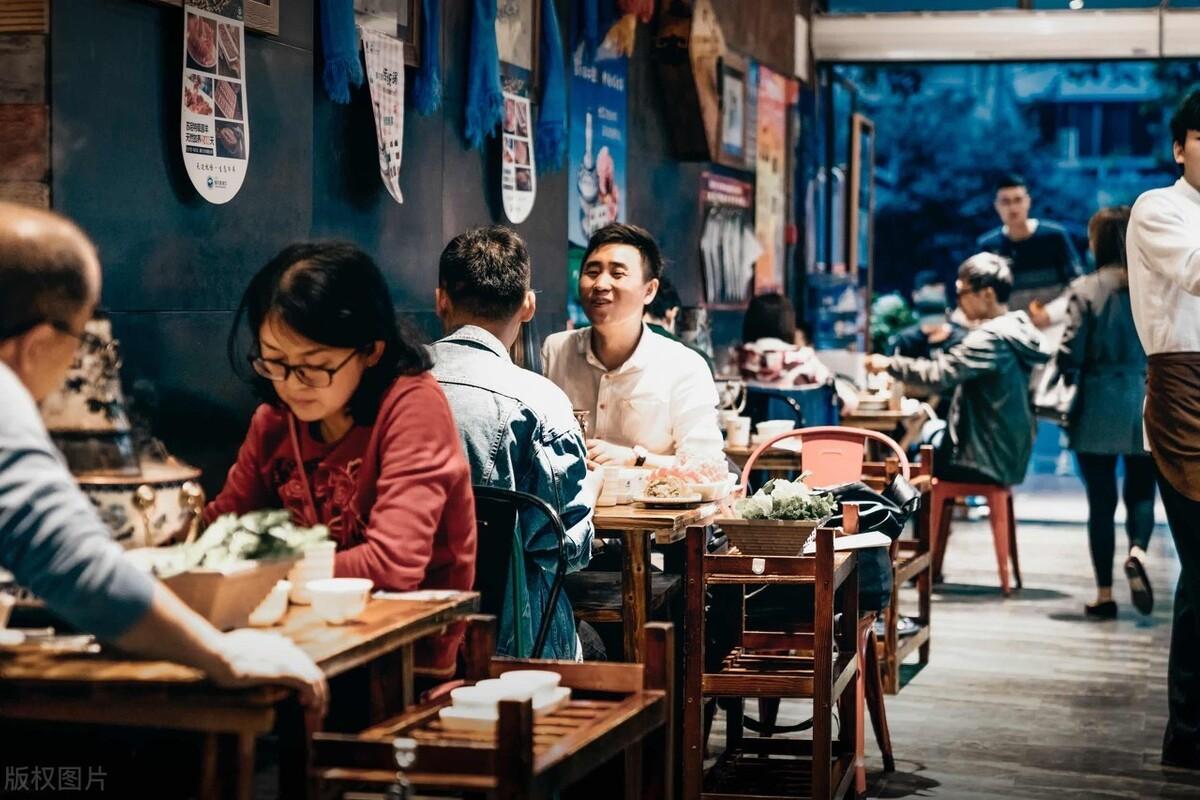 一般餐饮店利润要达到多少怎么算，餐饮人都必须知道的利润计算公式