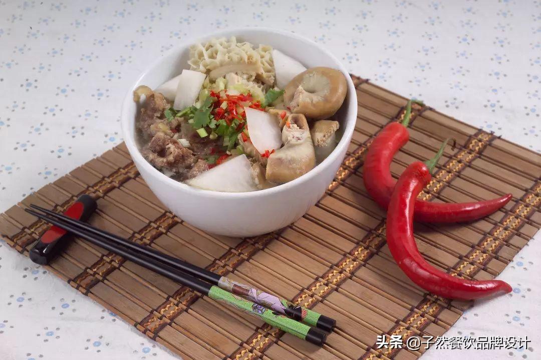 餐饮竞争大怎么办，餐饮同行竞争激烈学会这5招让你突出特点站稳脚跟