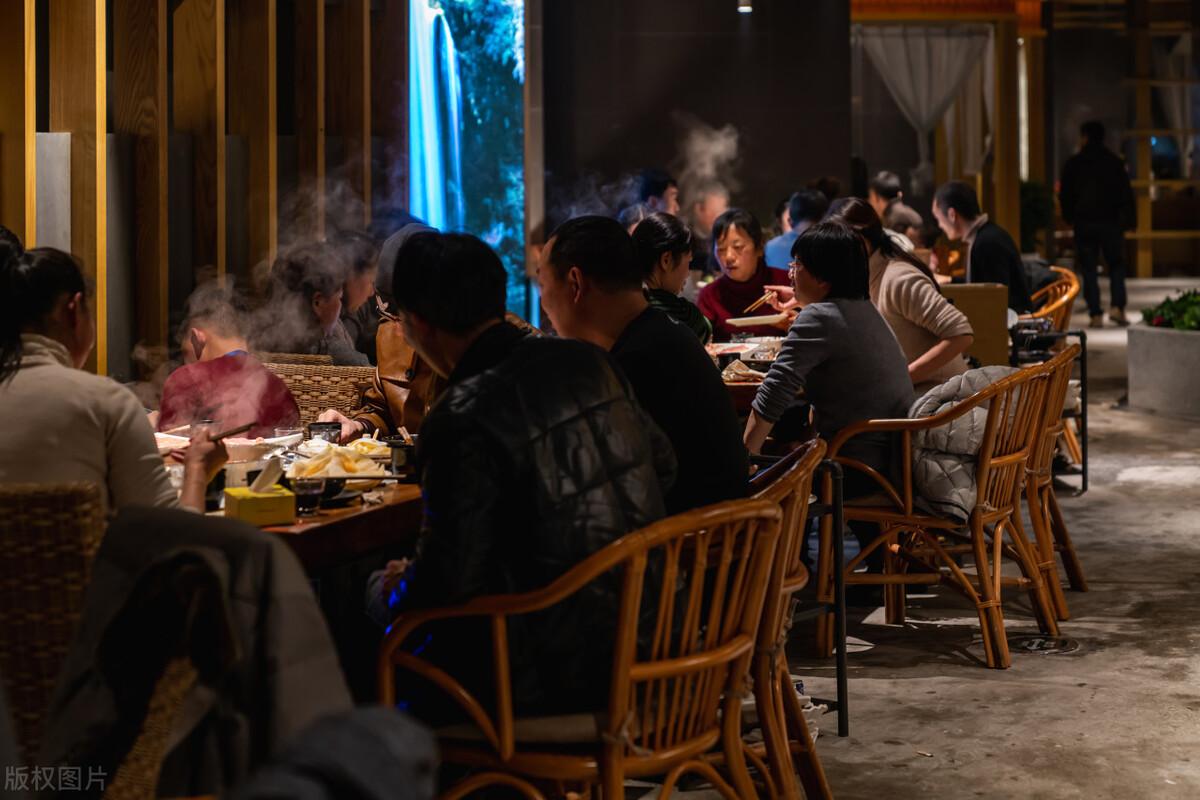 做餐饮行业需要具备哪些条件，自查！开餐馆前想成功需要具备的4个条件